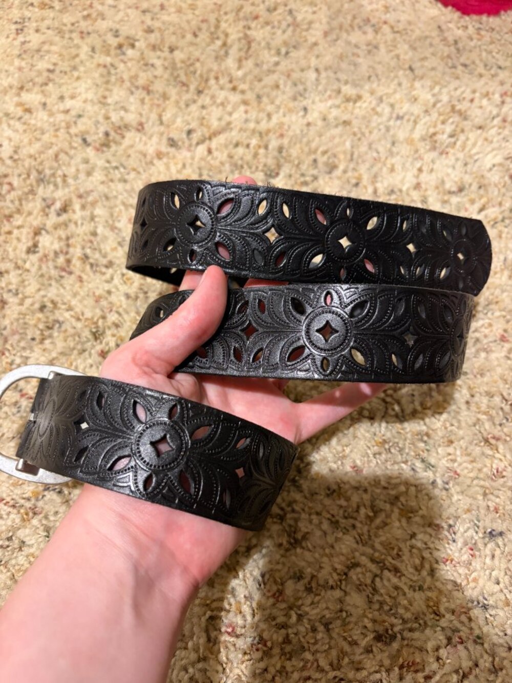 Fossil Floral Perforated Strap Belt Black Silver Buckle - Picture 2 of 14